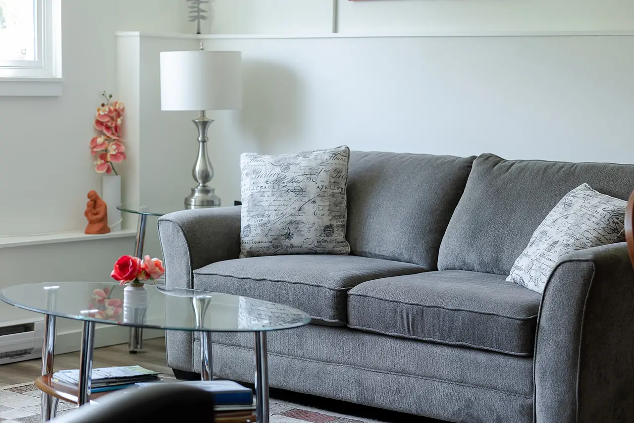 Cozy furnished petfriendly two bedroom suite in Nanaimo, British Columbia